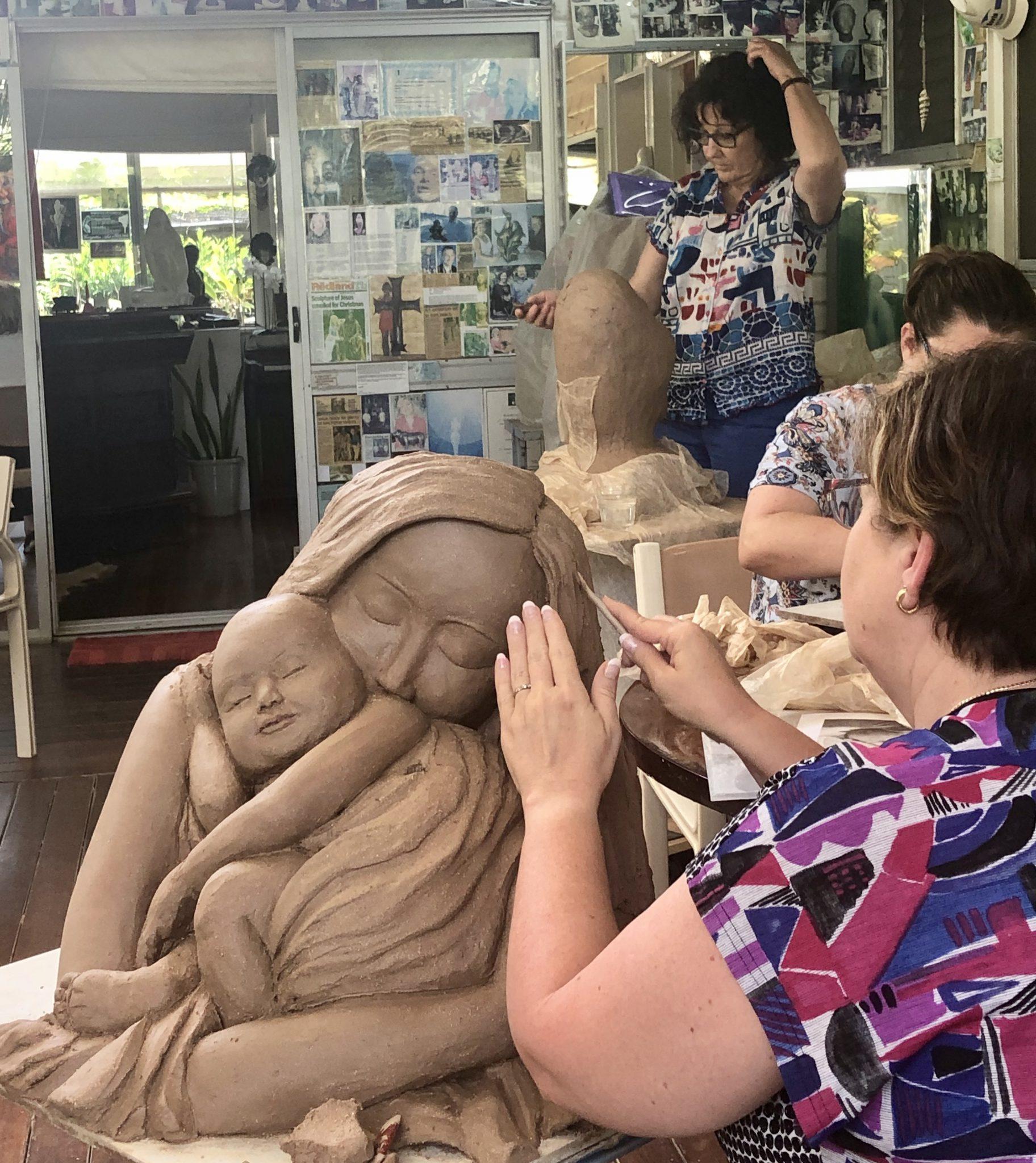 Creating an original art clay sculpture - Georgettes Art