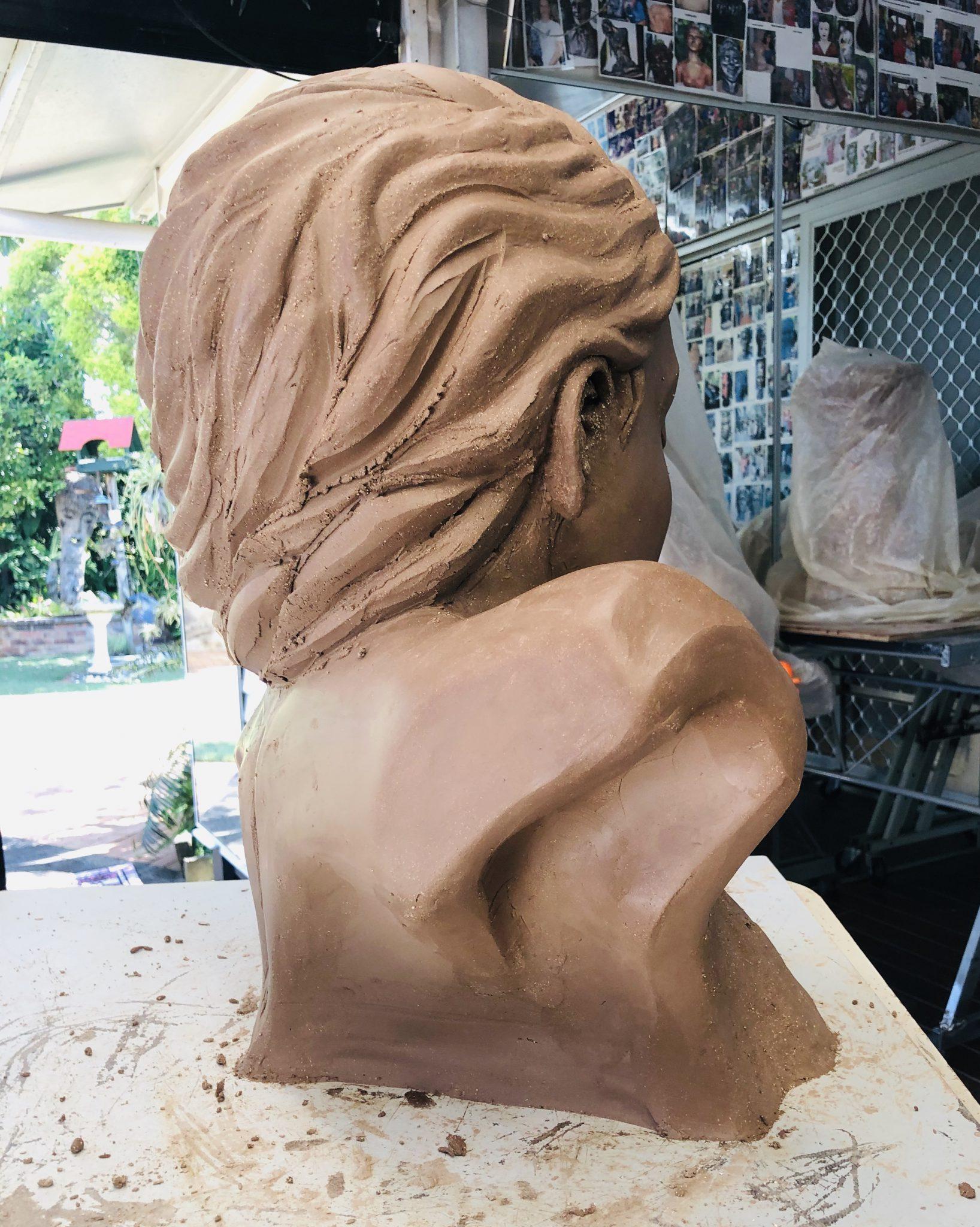 Creating an original art clay sculpture - Georgettes Art
