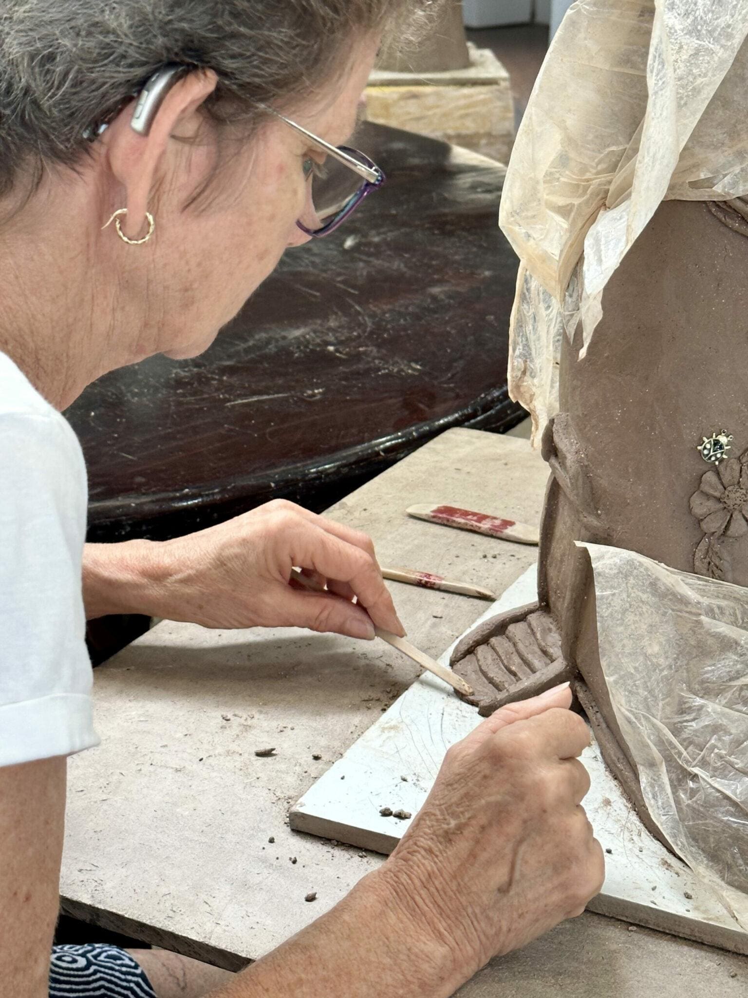 Clay boot with a diference Art